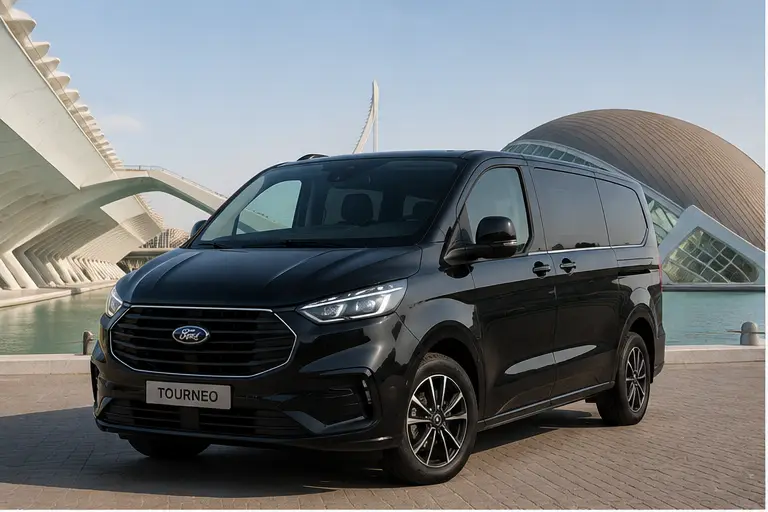 Group transfer with Tourneo in Valencia